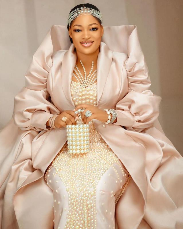 Queen Silekunola Naomi Celebrates Her 29th Birthday With Beautiful Videos & Photos