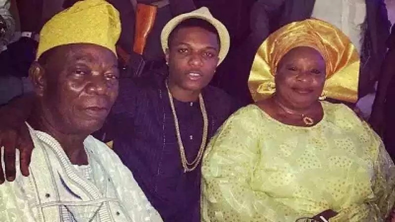 Wizkid With his Dad and Mum