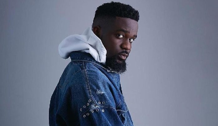 Sarkodie Releases New Video for Single "X" Featuring Joey B